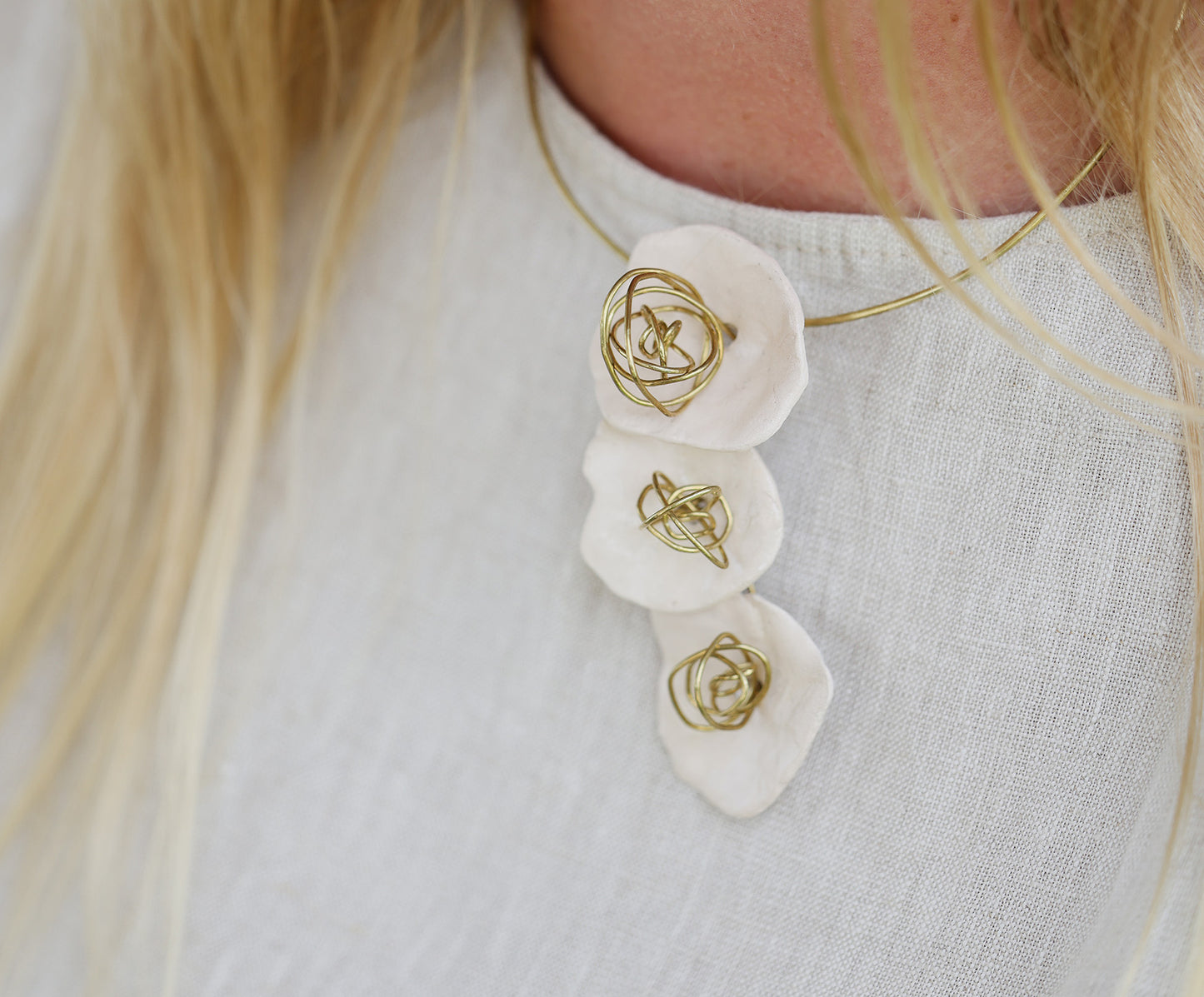 Amapola Necklace- Bronze & Porcelain
