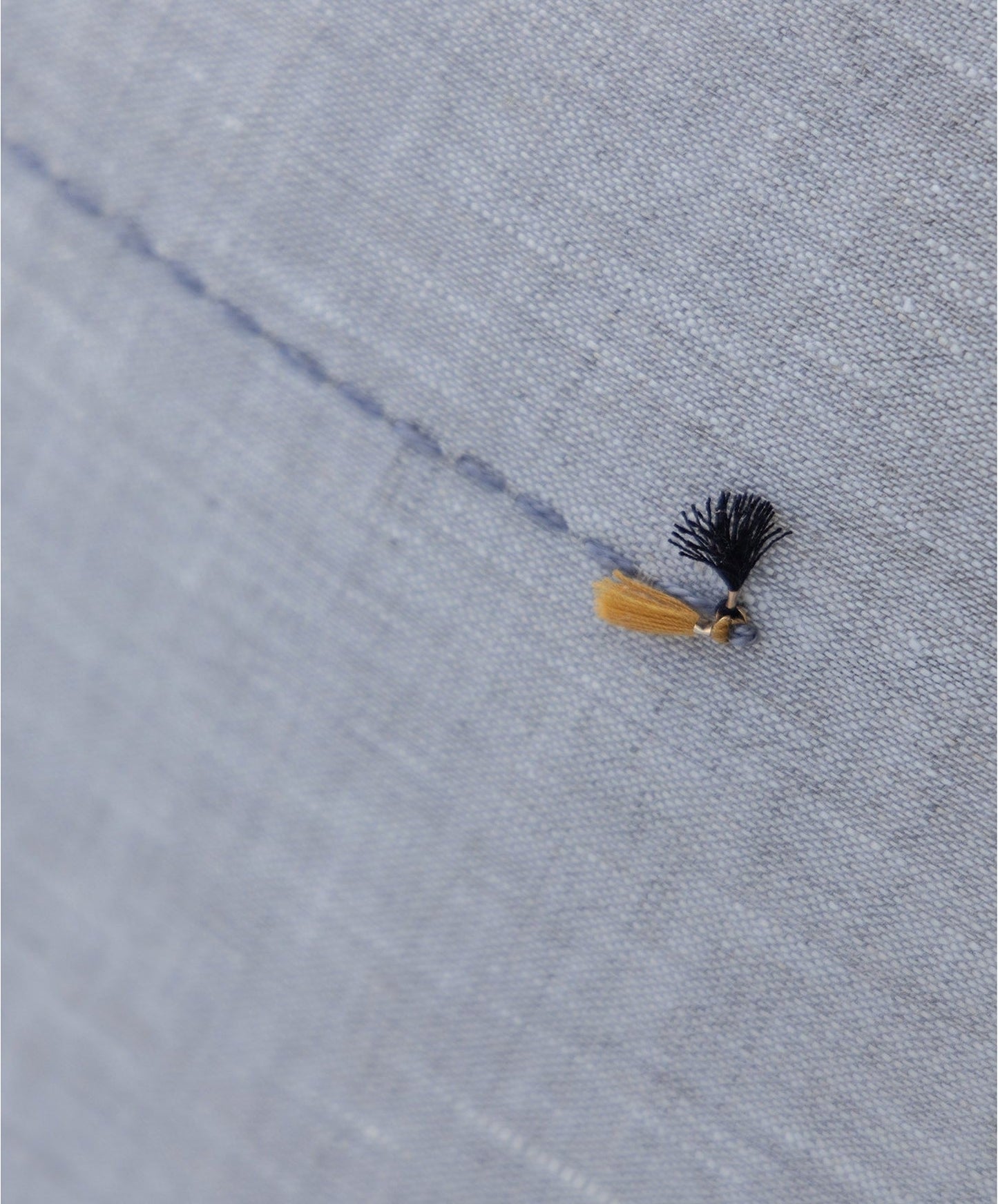 Cielo Linen Pillow Natural– Hand-Embroidered