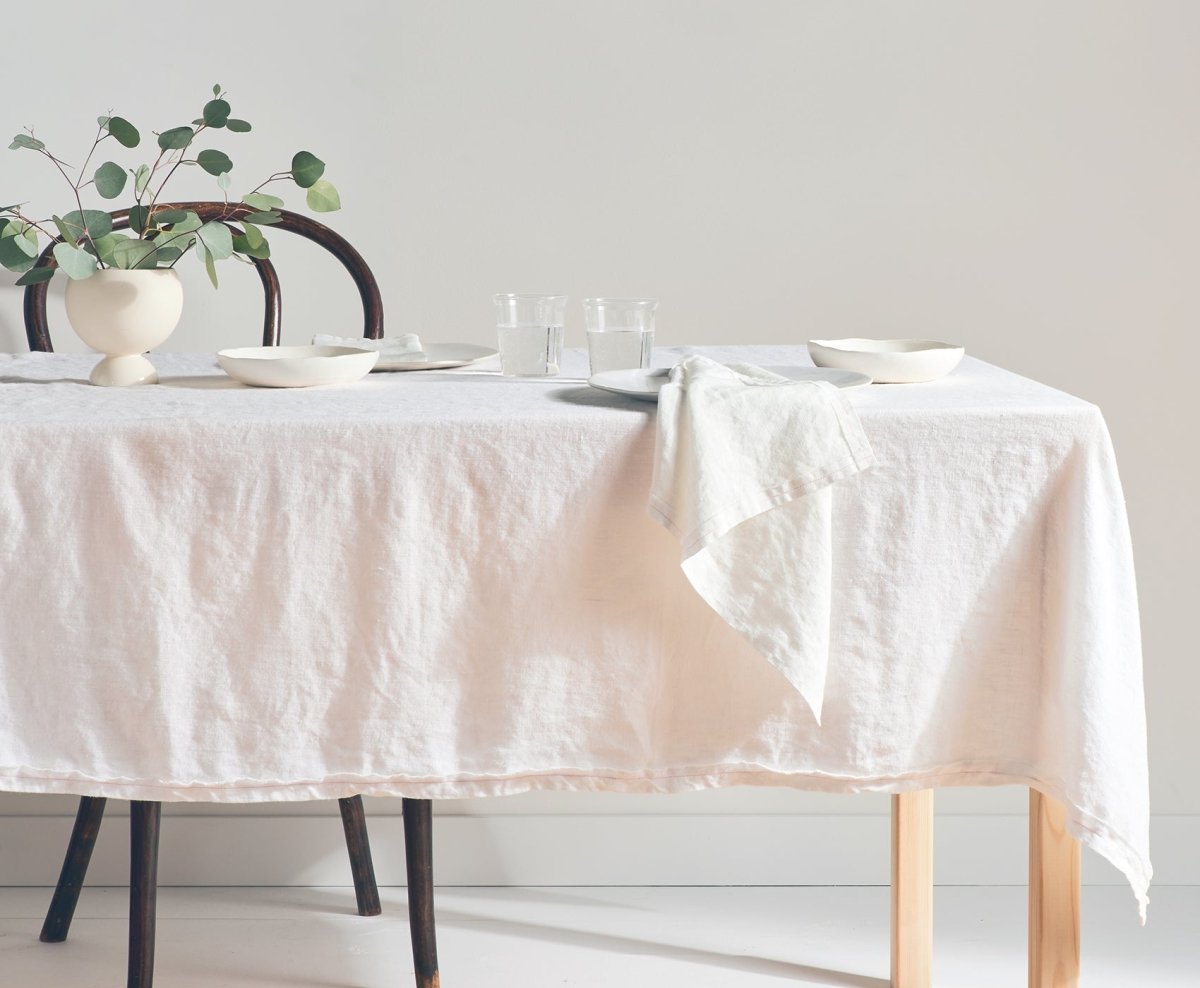 White linen napkins made in the USA with pink stitching. – celina mancurti