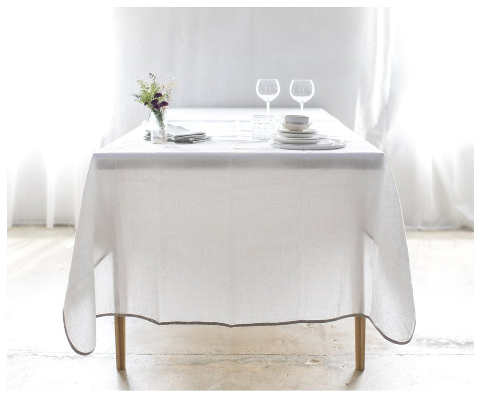 White Linen Tablecloth with Oatmeal Edges celina mancurti