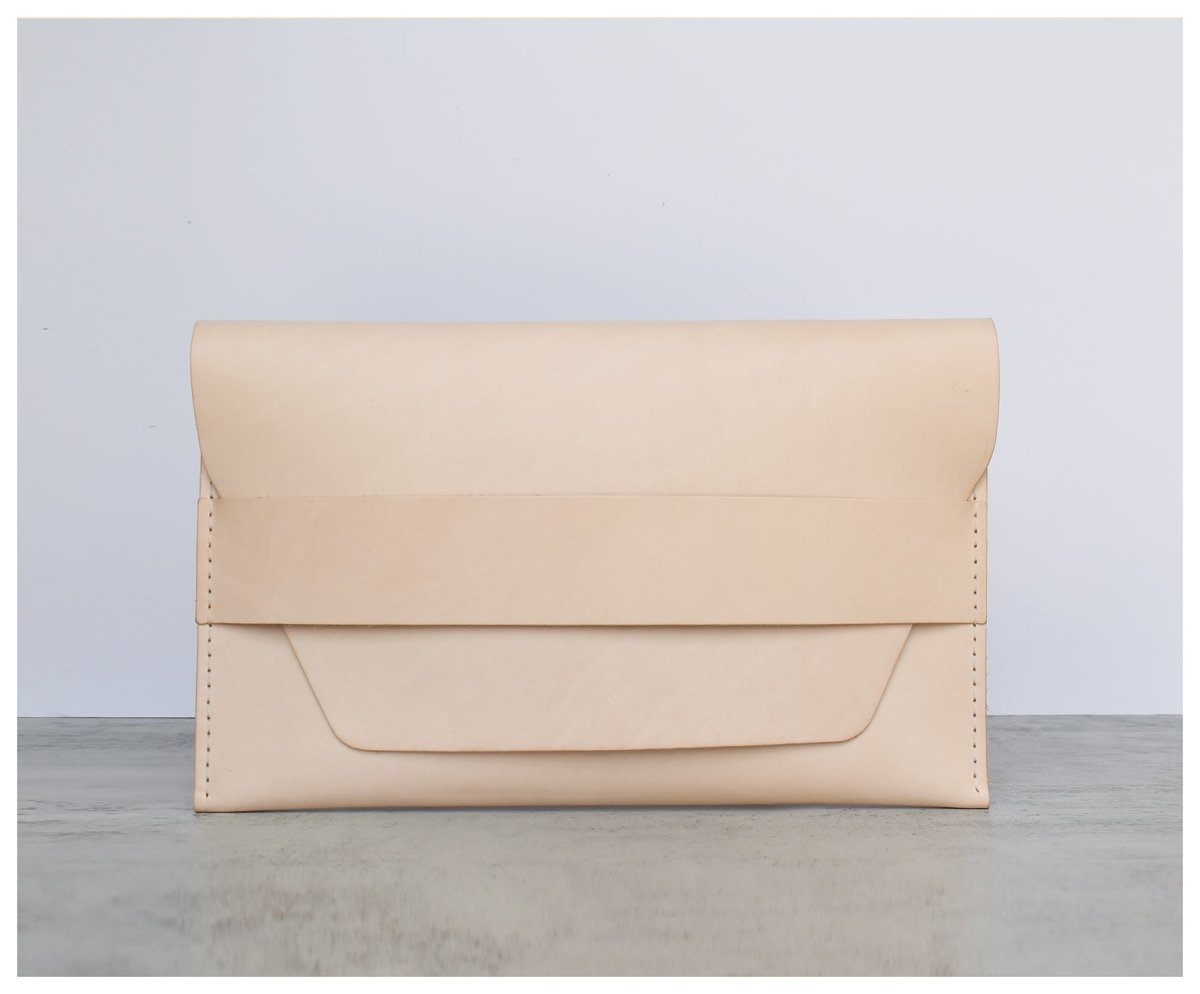 Leather Clutch - Tan - celina mancurti - Clutch - -Leather