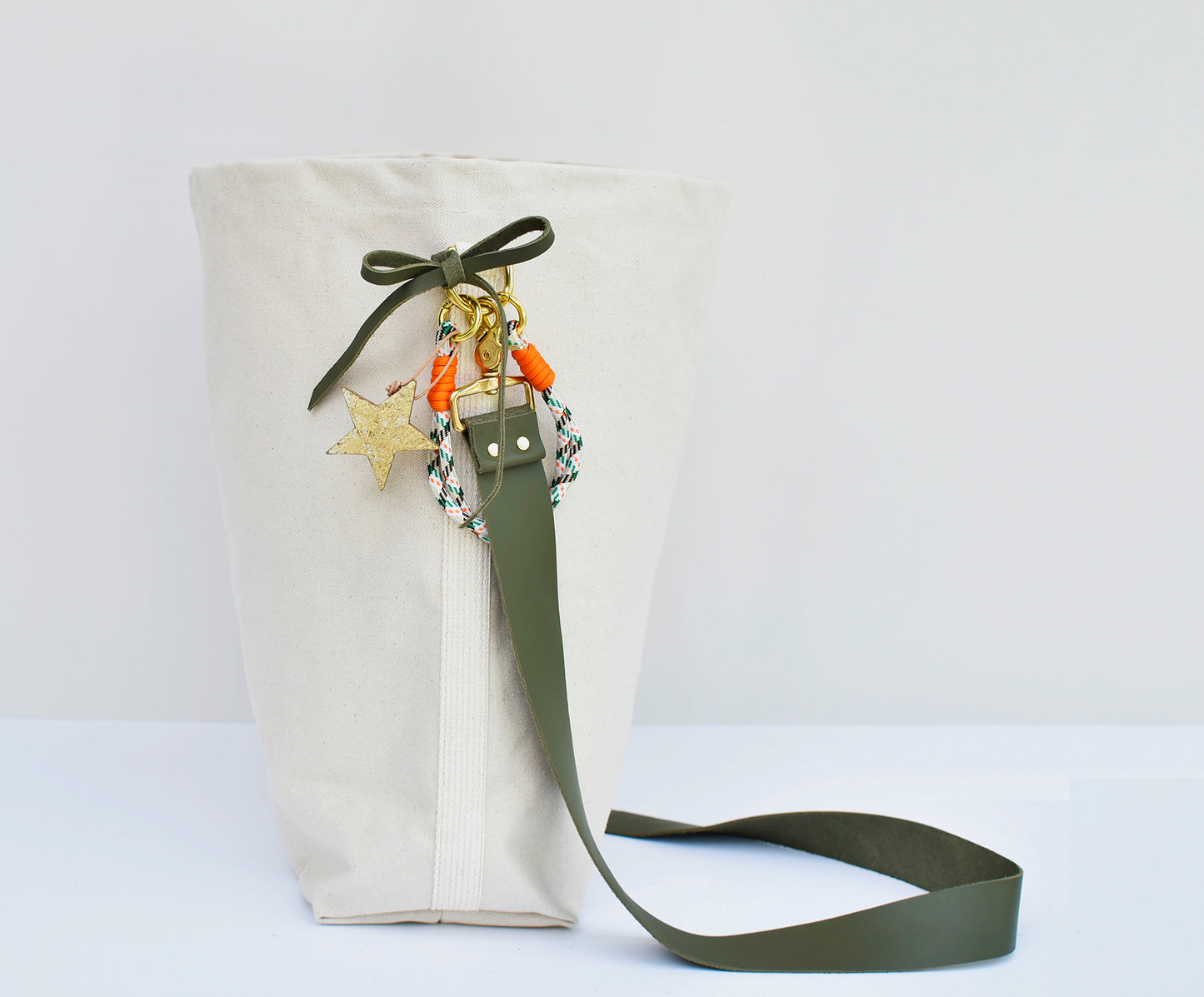 Tote Bag Ivory- Leather Strap Army