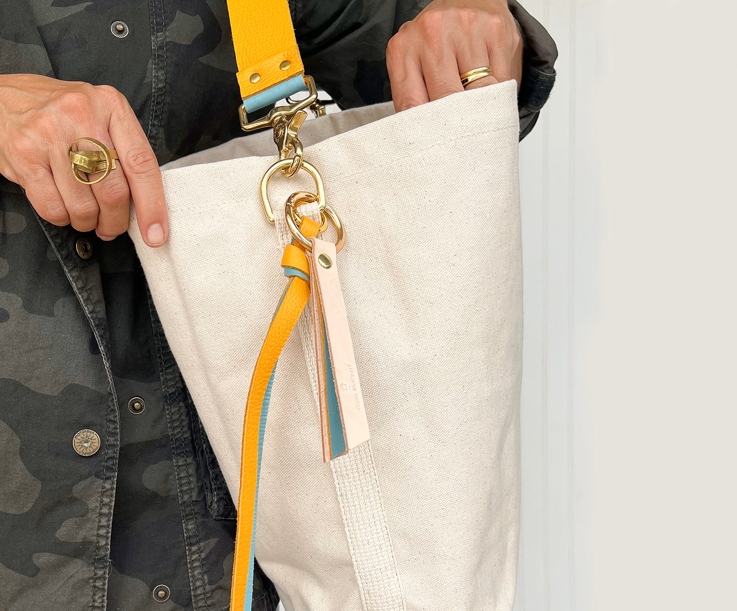 Tote Bag Ivory- Leather Strap Mustard/Turquoise