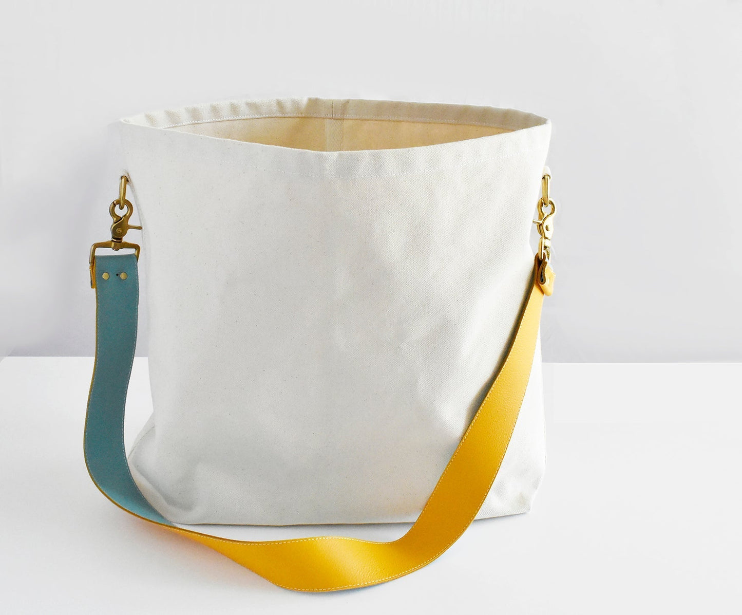 Tote Bag Ivory- Leather Strap Mustard/Turquoise