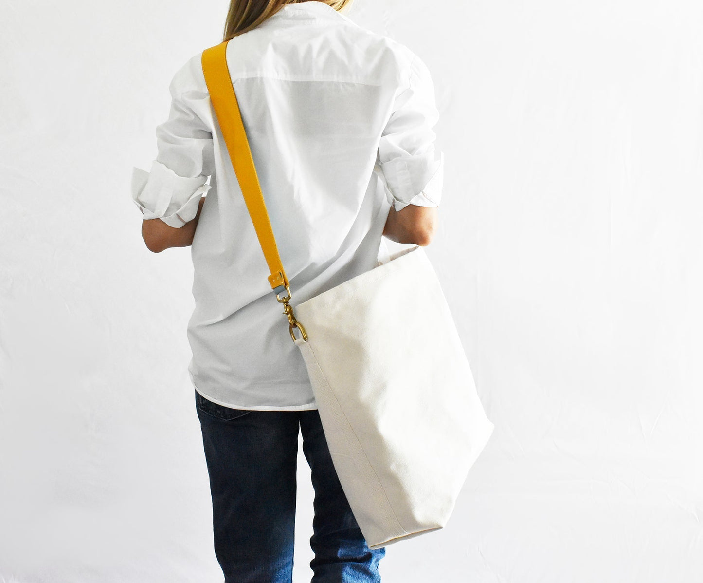 Tote Bag Ivory- Leather Strap Mustard/Turquoise