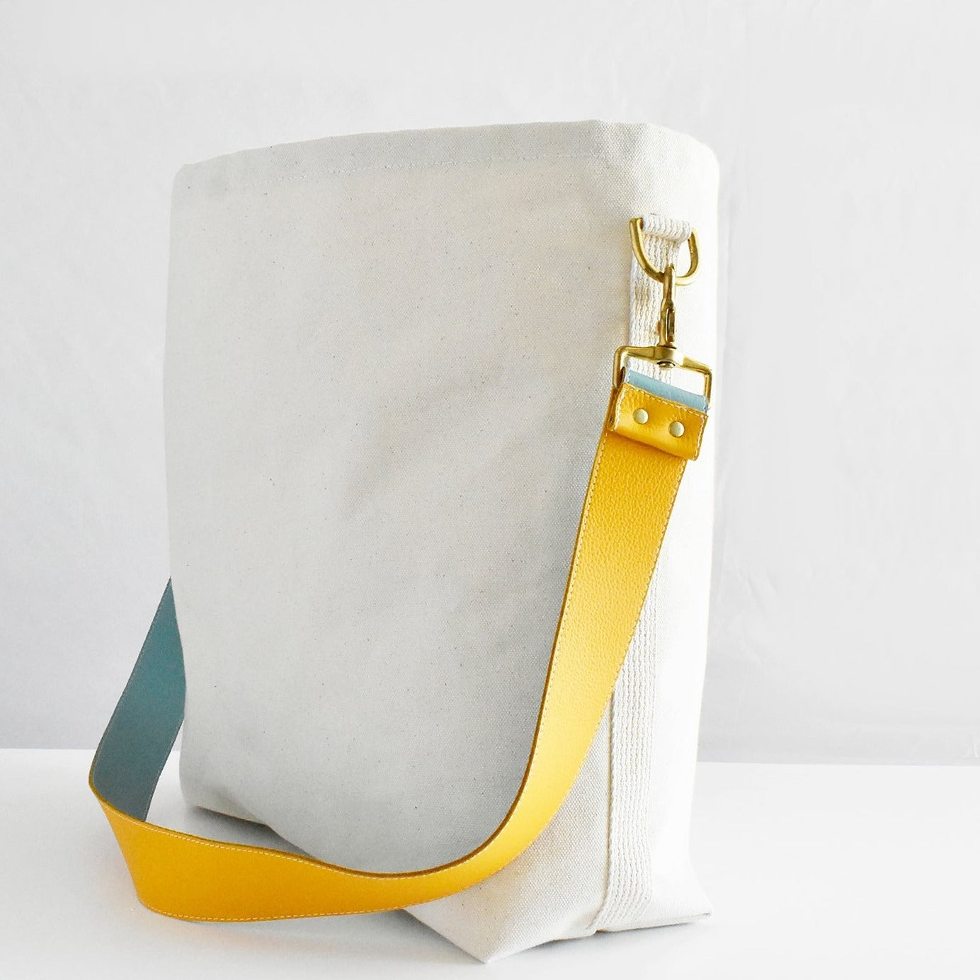 Tote Bag Ivory- Leather Strap Mustard/Turquoise