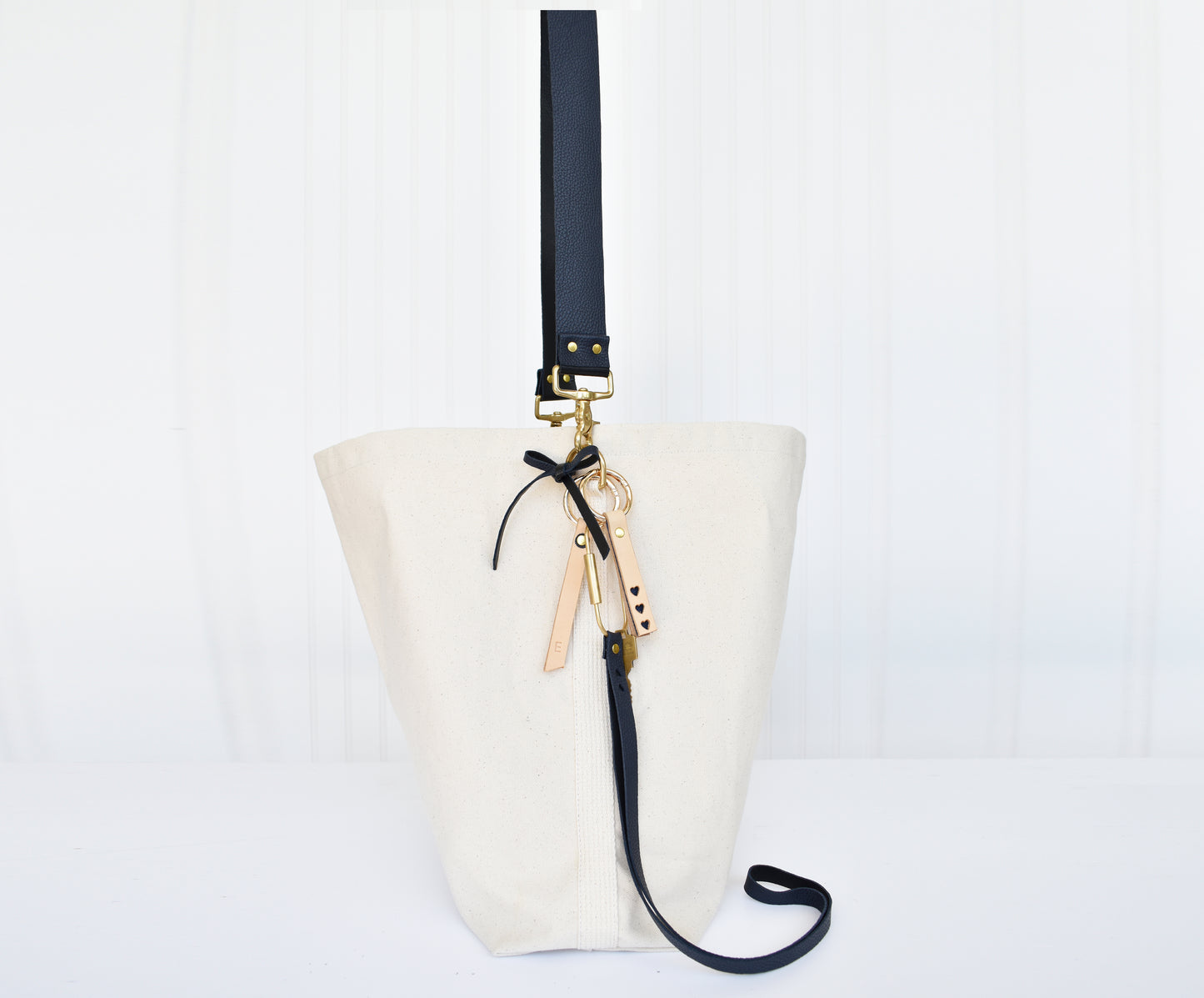 Tote Bag Ivory- Leather Strap Navy/Black