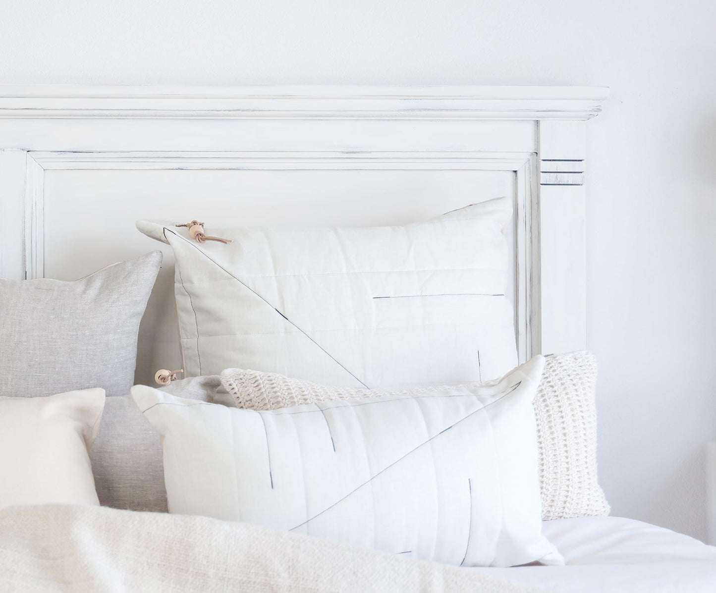 VIDA Linen Pillow- 3 Sizes - celina mancurti - pillow - LARGE 27x27 - -Quilt-like