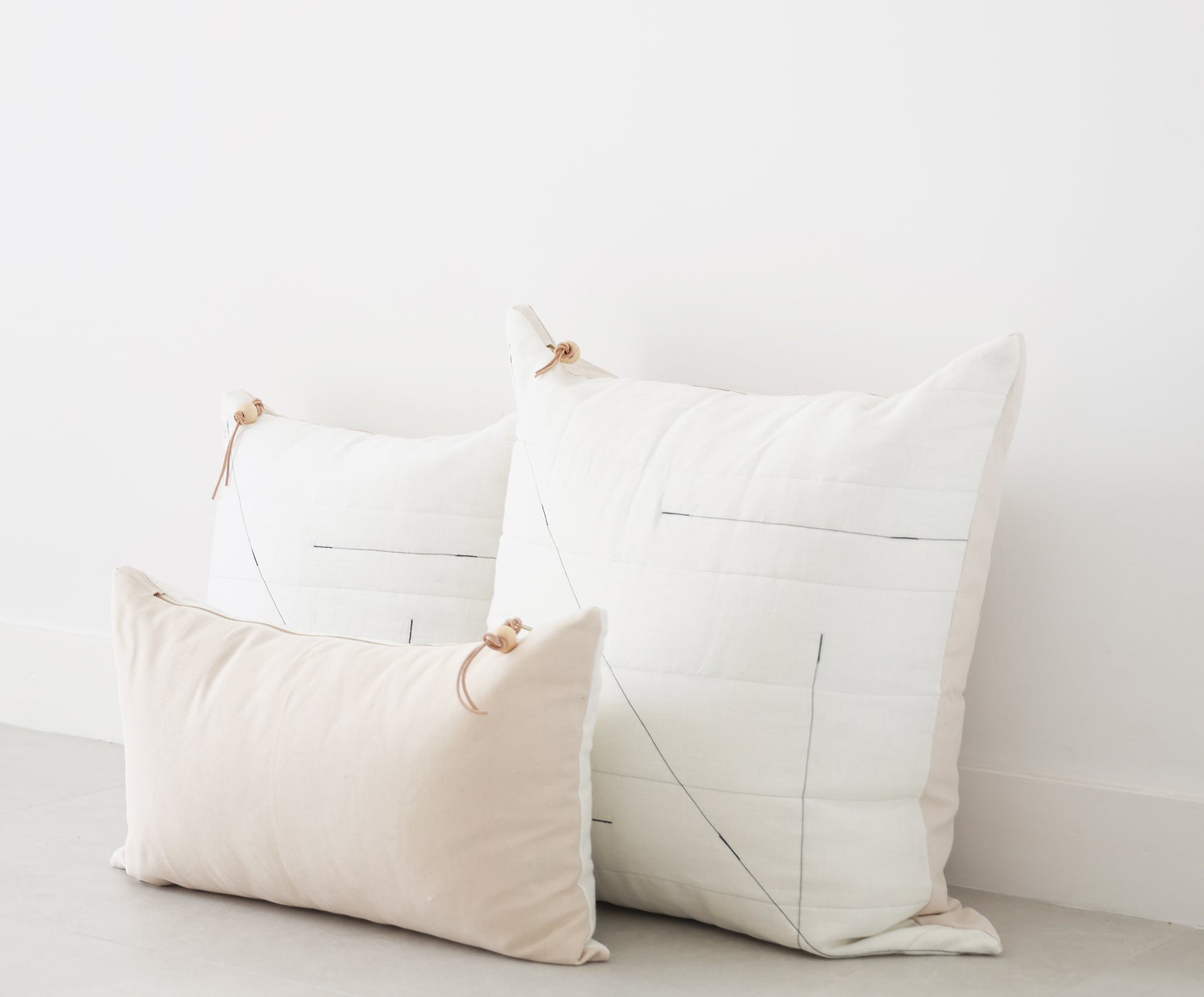 VIDA Linen Pillow- 3 Sizes - celina mancurti - pillow - LARGE 27x27 - -Quilt-like